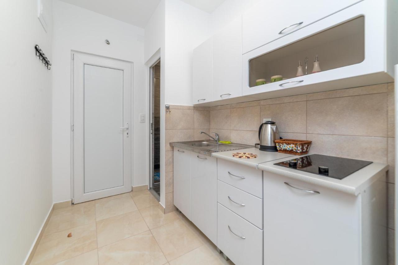 Java Apartments Доброта Экстерьер фото